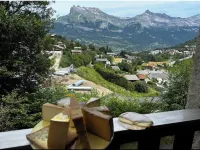 Beautiful apartment 4 pers, Mont Blanc, Parking, 40m2, edge of piste, ideal for hiking