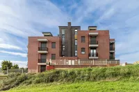 Suances Mar y Tierra with parking. Hotel a Suances