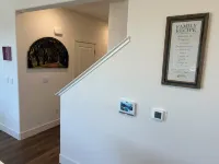 NEW Smart Home w/ Massage Chair & King Bed Hotels in Lathrop