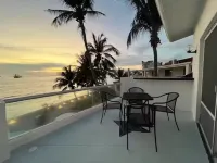 OCEAN VIEW PENTHOUSE WITH TERRACE