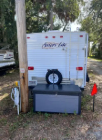 Cozy Camper close to the Gulf Coast Beaches Hotels in North Fort Myers