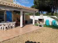 Villa 3ch Dans Résidence Avec Piscine Wifi Climatisation à Proximité des Plages Hotels in Portiragnes