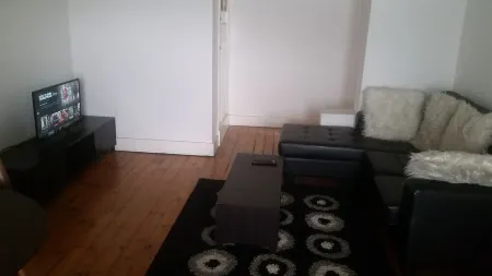 FULLY FURNISHED HOME FOR YOU Отели рядом с достопримечательностью «Terra Nova Seedlings»