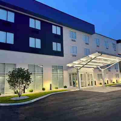 Blue - A Modern Hotel, Ascend Hotel Collection Hotel Exterior