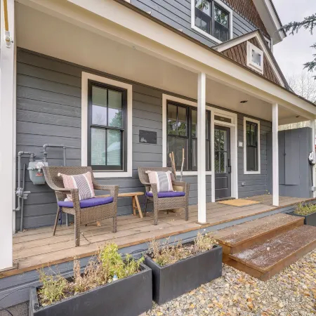 Inviting and Renovated Home in Crested Butte!