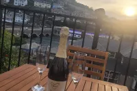 Seaside Escape at Looe Cottage - View biển