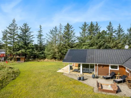 "Anisette" - 1km from the Sea Отели в г. Vejers Strand