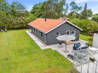 "Geske" - 3.2km from the Sea Hotels in Eskebjerg