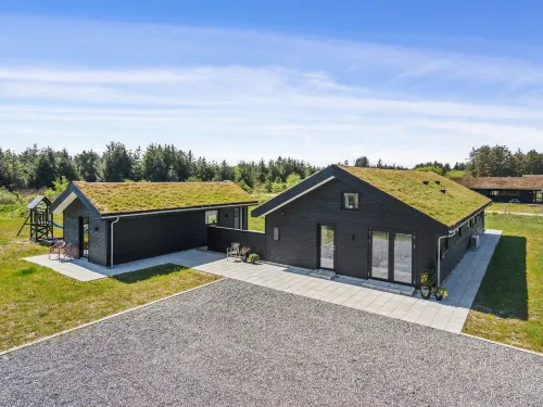 "Fredrika" - 1.5km from the Sea