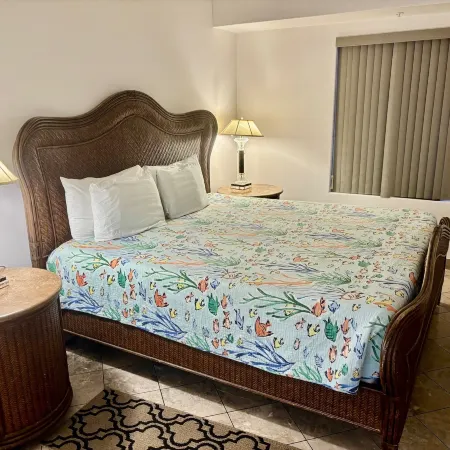 Wyndhams Ocean Walk Resort