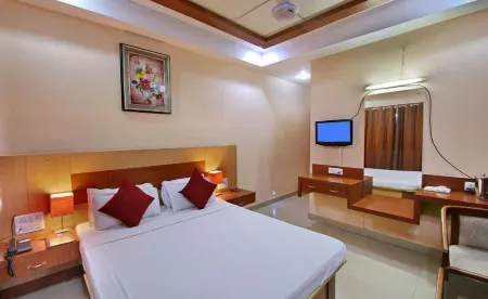 Hotel Simla Отели в г. Силигри