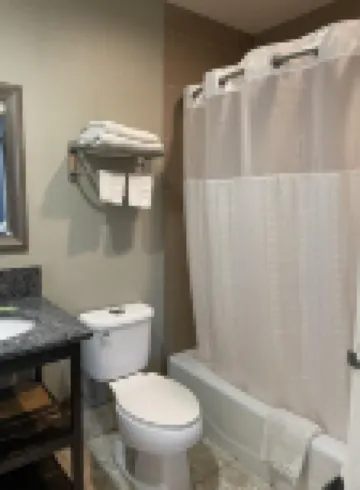 Villa Inn & Suites