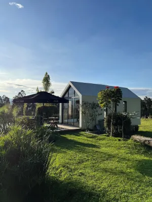 Casa del lago en Quito, Cozy Retreat close aerport Hotels in 