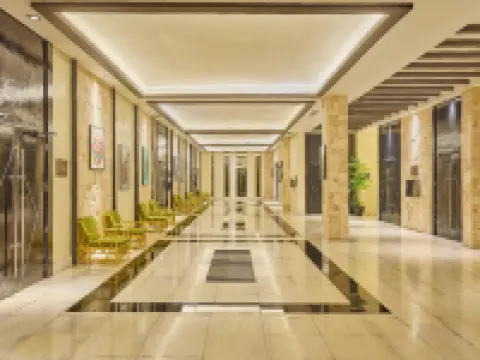 サミット ホテル タクロバン タクロバンのホテル