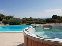 Villa Retreat with Pool and pets -  Holiday Villas
