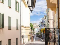 Beautiful T2 in the heart of suquet - 5min beach