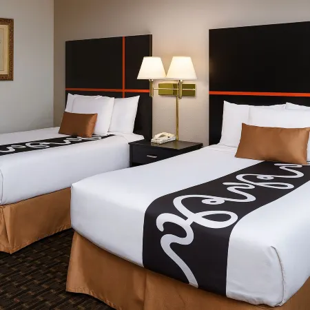 Chaparral Motor Inn