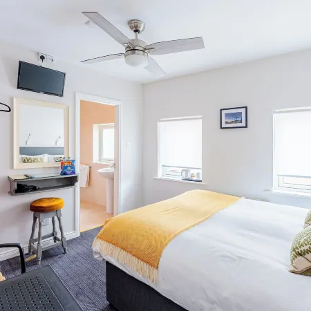 Dan Linehan's B&B
