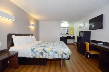 Motel 6 Hamburg, NY Отели в г. Бласделл