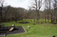 G.O.G Building Hotel di Delaware County