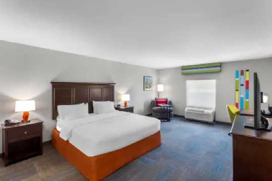 希爾頓歡朋酒店-亨廷頓大學區