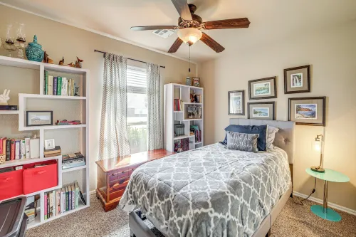 Tulsa Area Retreat with Trail Access and Private Patio