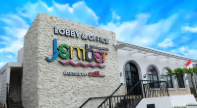 Jember Town Square Apartment by Calli Rooms โรงแรมใน