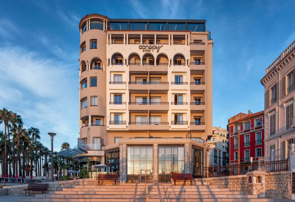 Canopy by Hilton Cannes