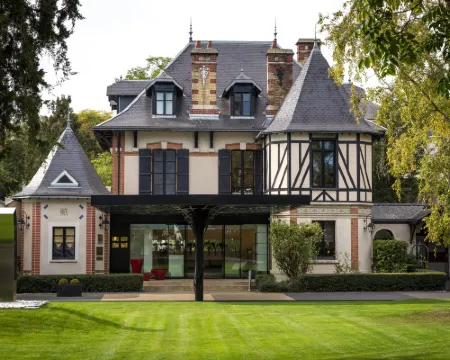 Relais & Châteaux l'Assiette Champenoise Hotels in Tinqueux