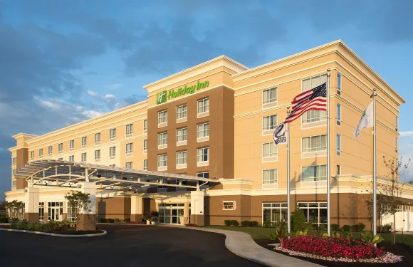 印第安納波利斯機場假日酒店