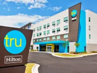 Tru by Hilton Auburn Hotels in Auburn