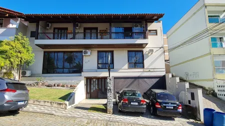 Espaço 386 Отели рядом с достопримечательностью «Quebec Bridge»