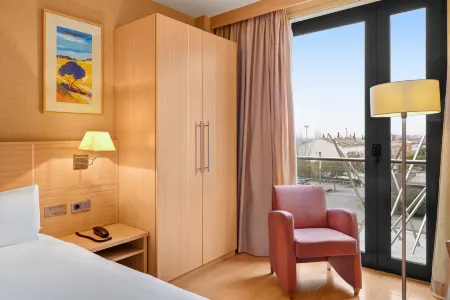 B&B HOTEL Tarragona Valls Отели в г. Вилаверд