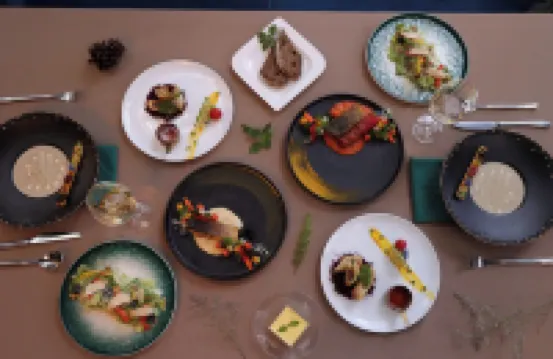 Amaya Retreat Hoteles en Phổ Yên