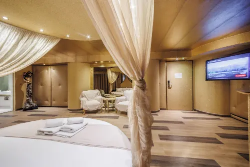 Aachen Hotels in Nea Erythraia