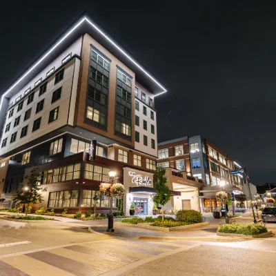 The Hotel Rambler Montgomery, Tapestry Collection by Hilton Hotels near Cincinnati Observatory