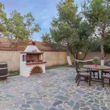 Villa Froso Hotel Exterior