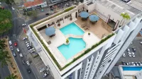 Golden Tulip Goiania Address - piscine