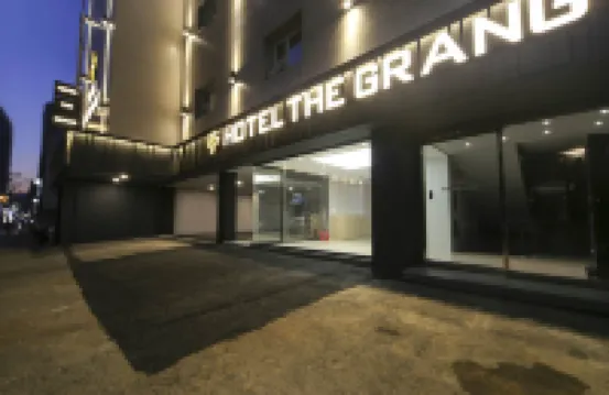 Hotel Thegrang Daeyeon Hotel dekat Pukyong National University