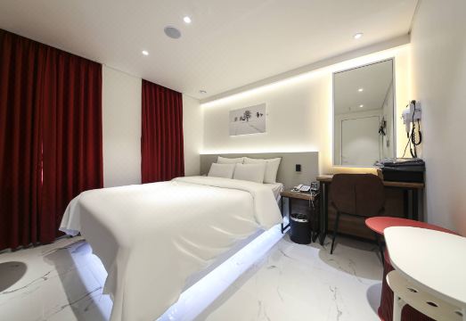 브라운도트 인덕원