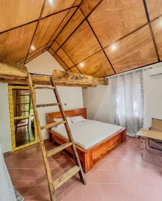 AMBA YARD - 2-Star