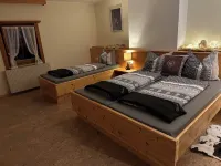 Veitenhof Alm im Autofreien Kaisertal Hotels in Ebbs