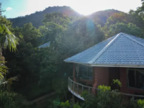 อุดซุงวา ฟอลส์ ลอดจ์ โรงแรมใน