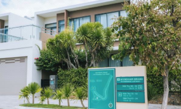 The Palm Nest Cam Ranh Pool Villa