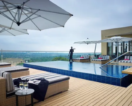 Southern Sun Hyde Park Sandton Hotels in Sandton