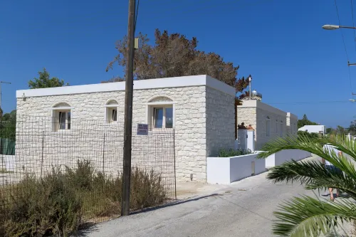 Stone Whisper Hotels in Naxos