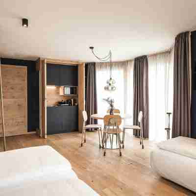 The Post Apartments Rooms