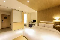 Yangsan the Terrazzo Hotel
