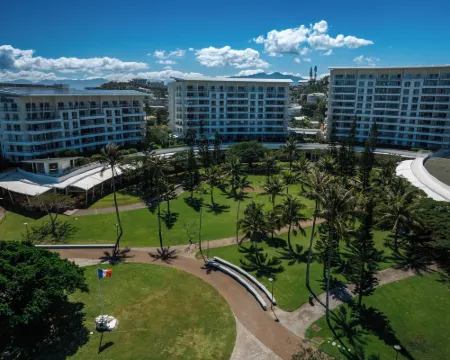 Hilton Noumea la Promenade Residences Hotels in Noumea