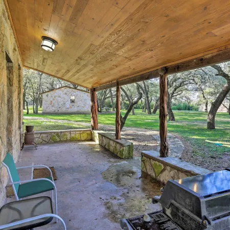 Blanco Riverfront Historic Home, 3 Mi to Downtown!